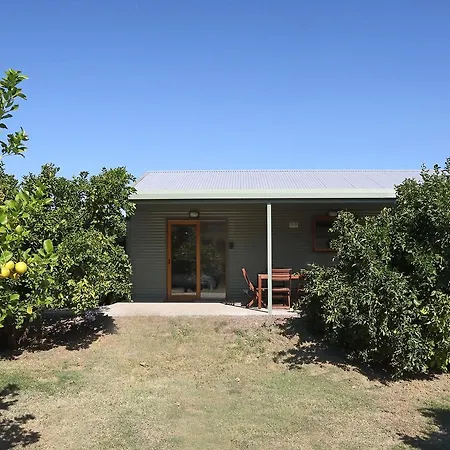 Swan Valley Sisters Henley Brook Exterior photo